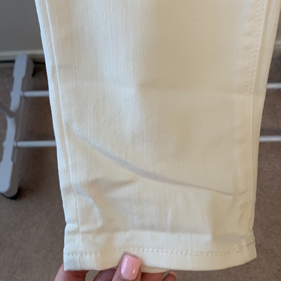 White Jeans - Picture 4 of 4